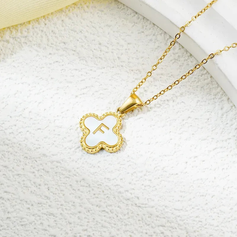 Wholesale Fashion Clover 26 Letter Black White Fritillaria Necklace - Image 17