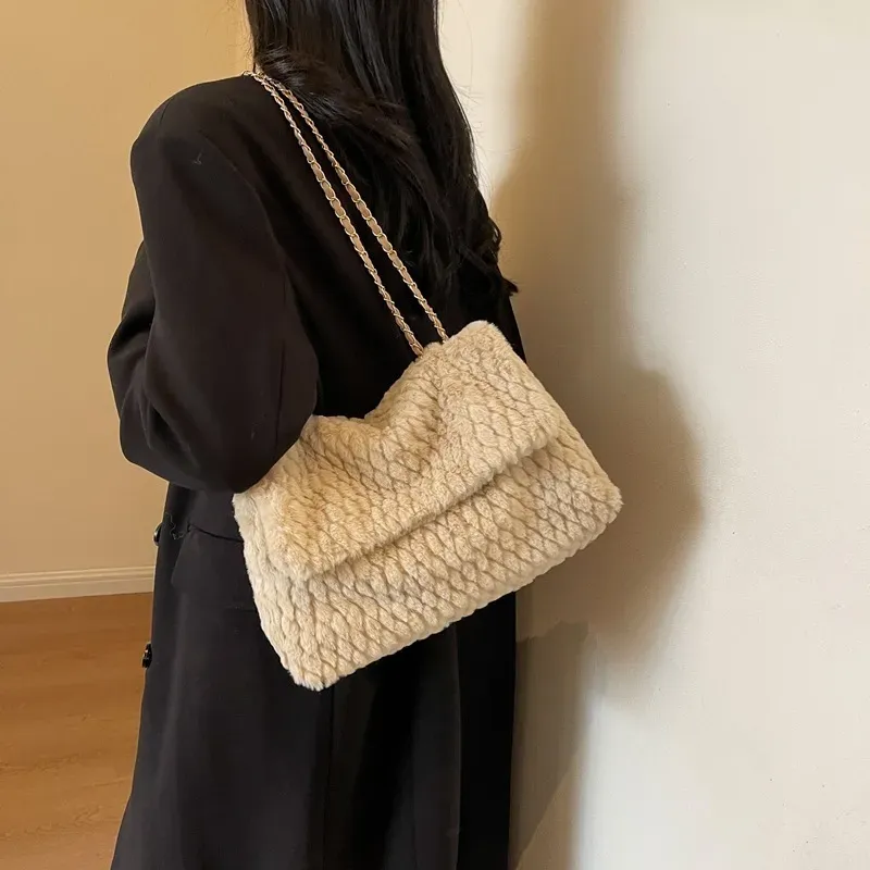 Women Fashion Plush Flap Square Shoulder Bag - Image 4