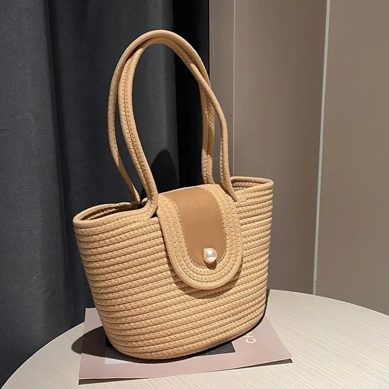 Women Fashionable Simple Pearl Flap Straw Woven Large Capacity Tote Bag - Image 3