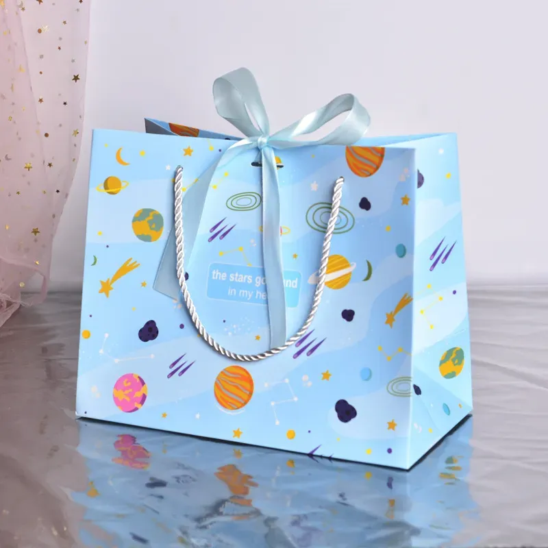 Simple Cartoon Candy Gift Packaging Paper Bag - Image 5
