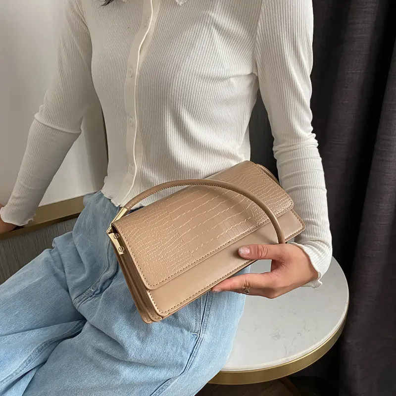 Women Simple Solid Crocodile-Print Square Flap One-Shoulder Underarm Bag - Image 3