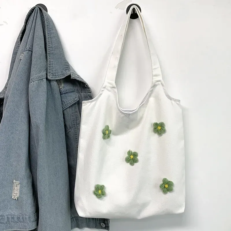 Women Fashionable Stereo Floral Large Capacity Canvas Tote Bag - Image 7