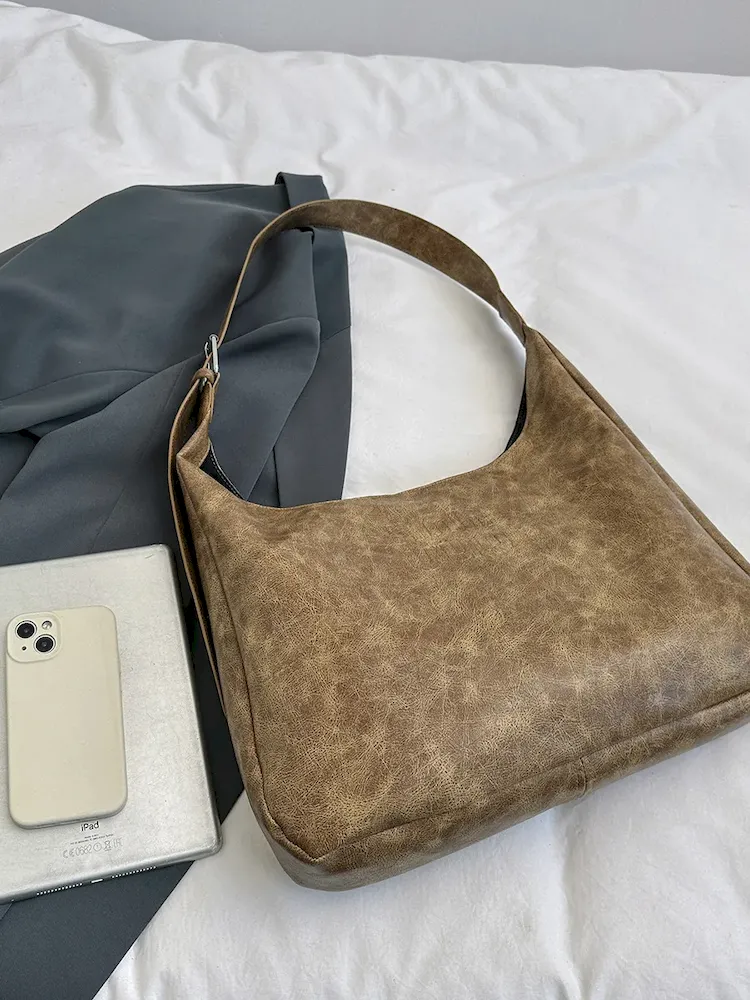 Women Simple Retro Solid Color PU Large Capacity Shoulder Bag - Image 9