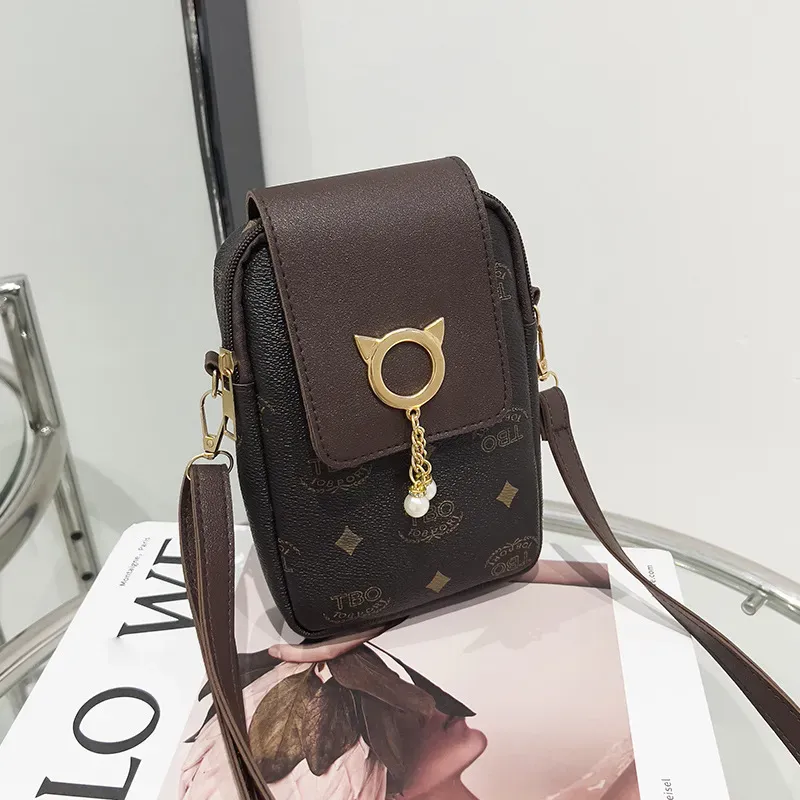 Women Fashion Letter Print Flip Cover Crossbody Purses - Image 3