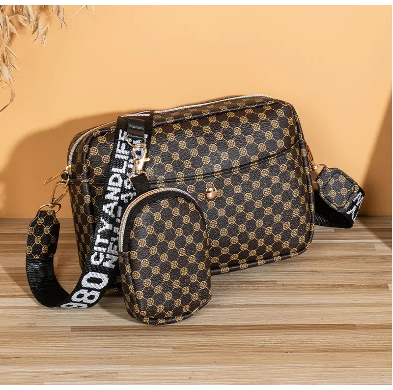 Women Fashionable Rhombic Printed Wide Strap Crossbody Bag - Image 9