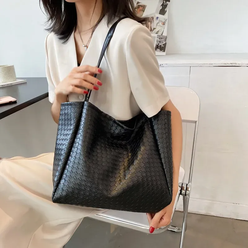 Women Simple Solid Color Large Capacity PU Tote Bag - Image 5