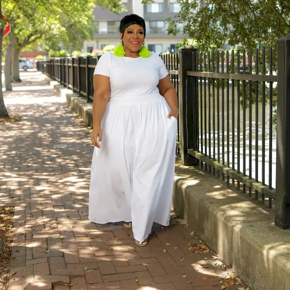 Women Casual Solid Color Tight Waist Short Sleeve Plus Size Dress - Image 4
