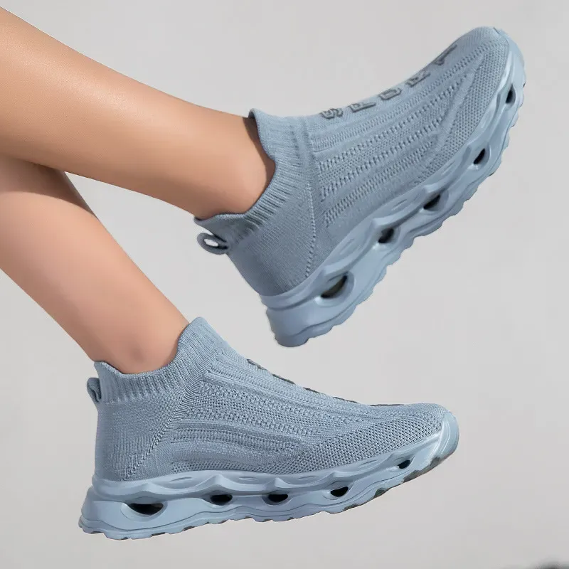 Women Casual Solid Color Weaving Thick Sole Sneakers - Image 3