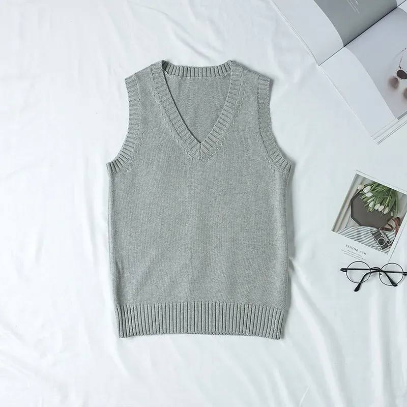 Women Fashion Solid Color V-Neck Sleeveless Knitwear - Image 18