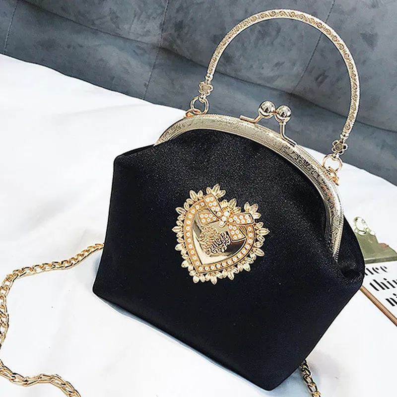 New Design Chic Women Heart Decor Shell Shaped Clasp Handle Bag - Image 9
