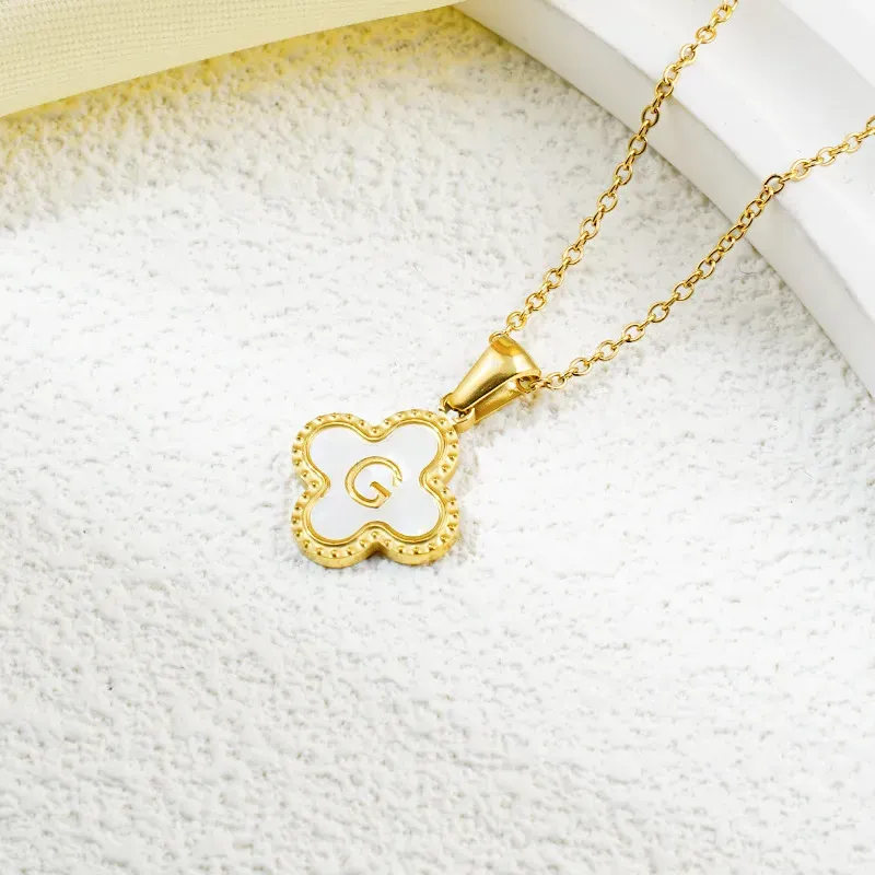 Wholesale Fashion Clover 26 Letter Black White Fritillaria Necklace - Image 19