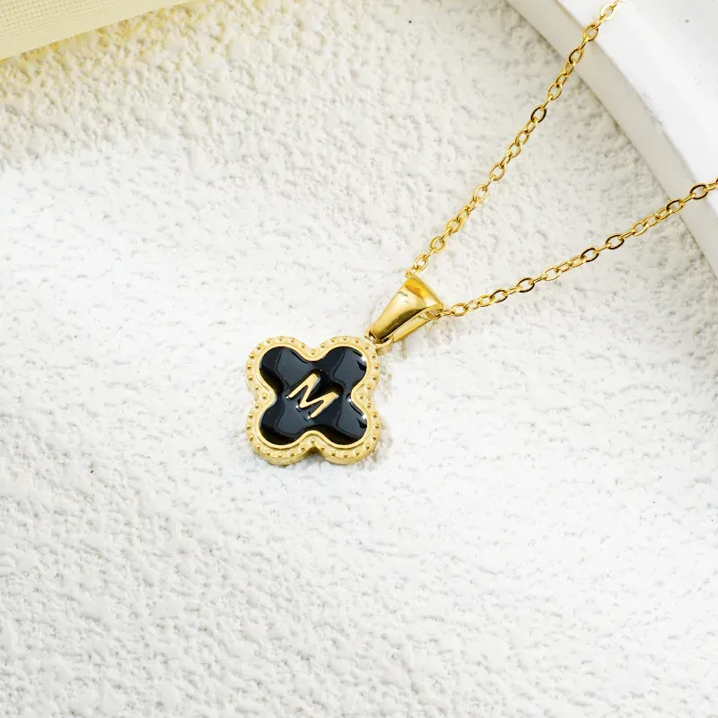Wholesale Fashion Clover 26 Letter Black White Fritillaria Necklace - Image 30